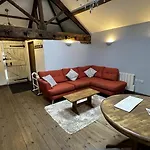 度假居 The Smithy *